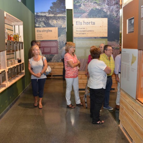 CENTRO-DE-INTERPRETACIÓN-DE-LOS-SABORES-Y-MUSEO-DEL-ACEITE-DE-OLIVA-DE-RIUDECANYES-08